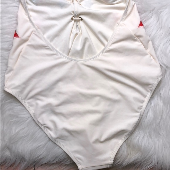 TOPSHOP IVORY STAR FLORAL EMBROIDERED LACE UP SWM - Picture 6 of 7